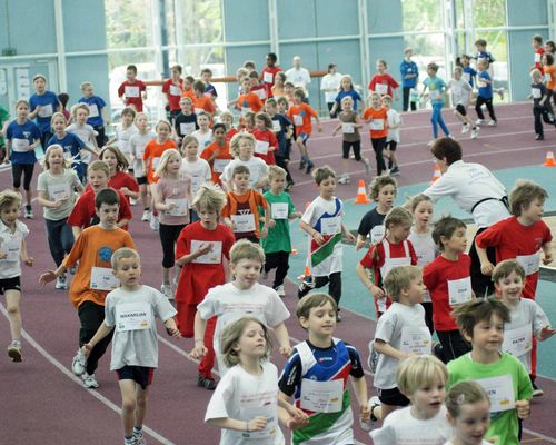 Kinderleichtathletik Teamwettbewerb am 30. März in der Leichtathletikhalle in Kalbach