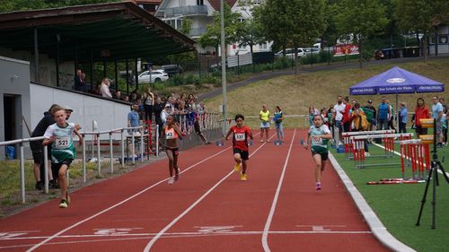 Hessenfinale "Kinderleichtathletik-Teamwettbewerb U12" am Samstag den 17.09.2022 in Hünfeld auf der Rhönkampfbahn